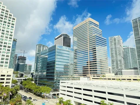 801 Brickell Bay Drive Miami FL 33131
