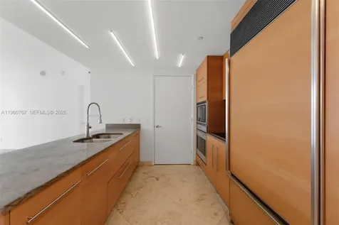 475 Brickell Avenue Miami FL 33131