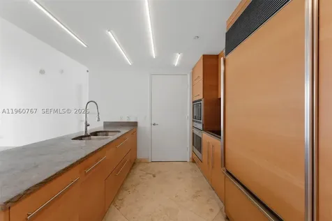 475 Brickell Avenue Miami FL 33131