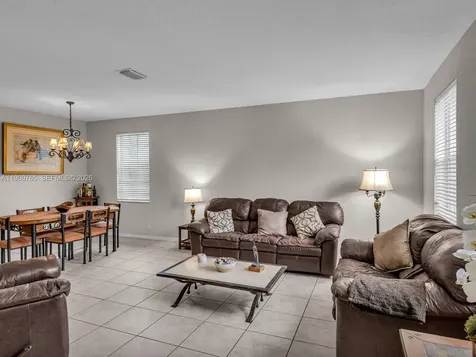 4209 Pinewood Lane Weston FL 33331