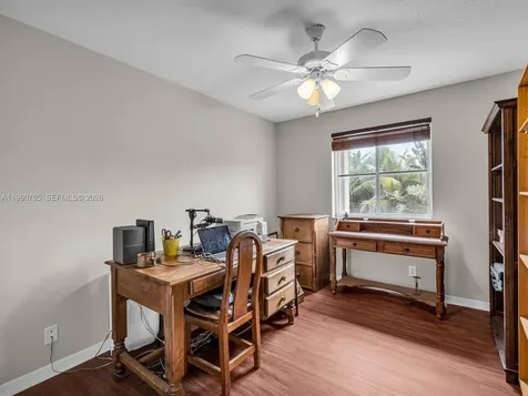 4209 Pinewood Lane Weston FL 33331