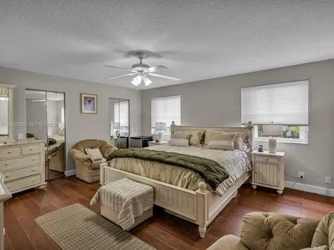 4209 Pinewood Lane Weston FL 33331