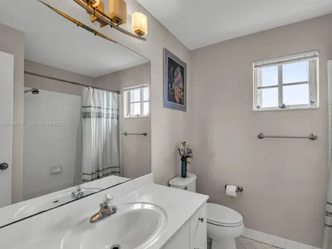 4209 Pinewood Lane Weston FL 33331