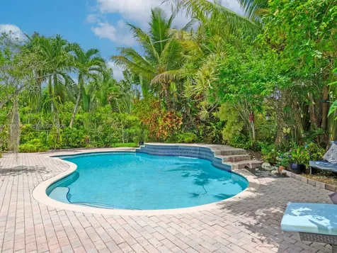 4209 Pinewood Lane Weston FL 33331