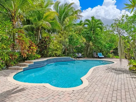4209 Pinewood Lane Weston FL 33331