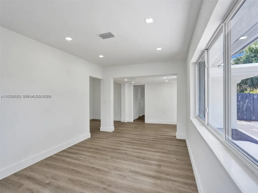 1609 NW 7th Terrace Fort Lauderdale FL 33311