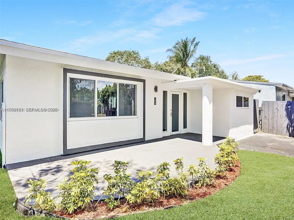 1609 NW 7th Terrace Fort Lauderdale FL 33311