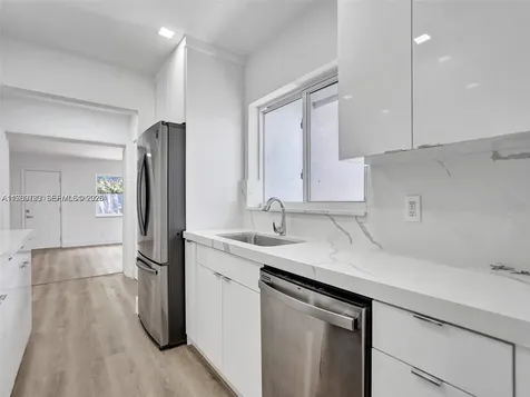1609 NW 7th Terrace Fort Lauderdale FL 33311