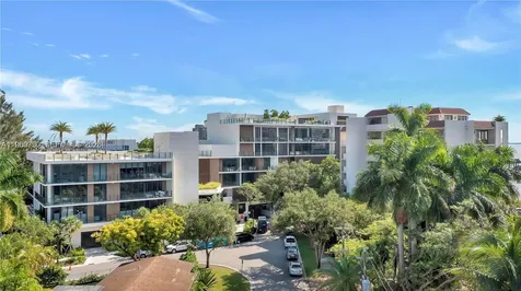 3581 E Glencoe Street Coconut Grove FL 33133