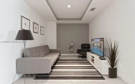 45 SW 9th Street Miami FL 33130