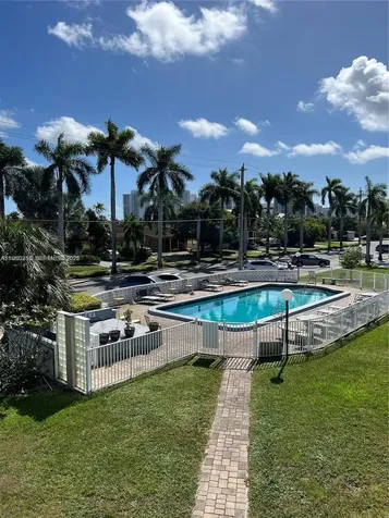 600 Layne Hallandale Beach FL 33009