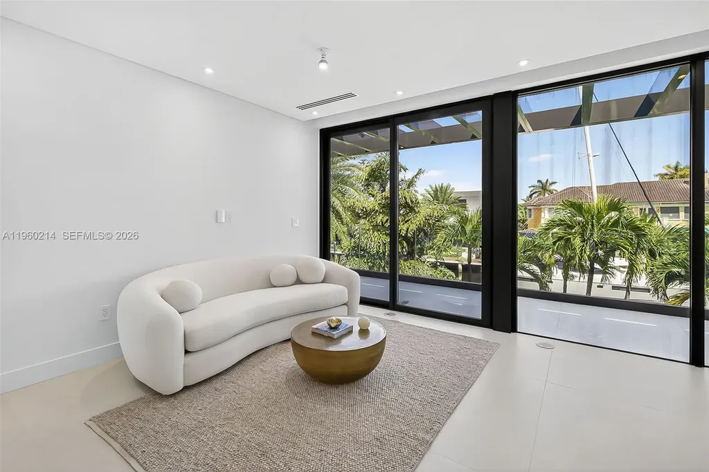 620 Solar Isle Drive Fort Lauderdale FL 33301
