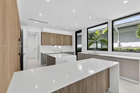 620 Solar Isle Drive Fort Lauderdale FL 33301