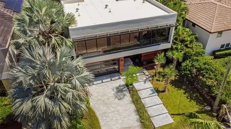 620 Solar Isle Drive Fort Lauderdale FL 33301