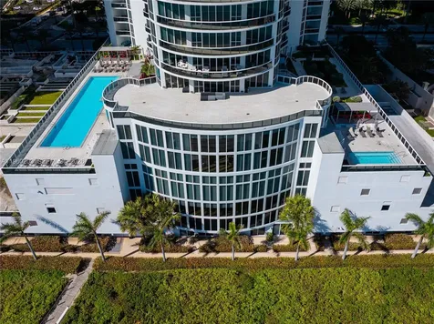 16001 Collins Avenue Sunny Isles Beach FL 33160