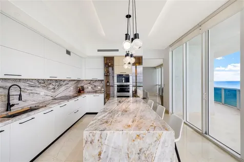 16001 Collins Avenue Sunny Isles Beach FL 33160