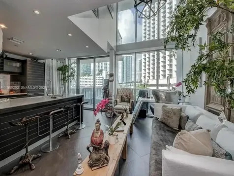 200 Biscayne Boulevard Way Miami FL 33131