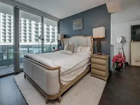 200 Biscayne Boulevard Way Miami FL 33131