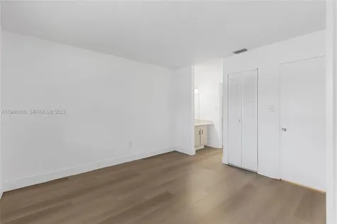 6061 Shakerwood Circle Tamarac FL 33319