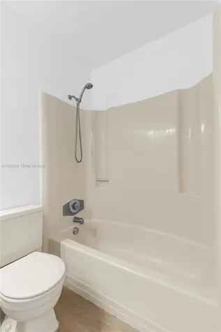 6061 Shakerwood Circle Tamarac FL 33319