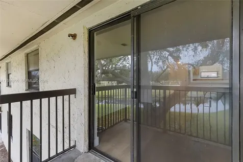 6061 Shakerwood Circle Tamarac FL 33319