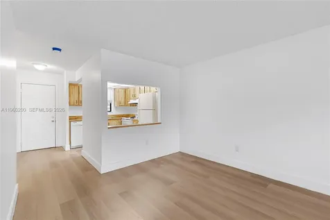 6061 Shakerwood Circle Tamarac FL 33319
