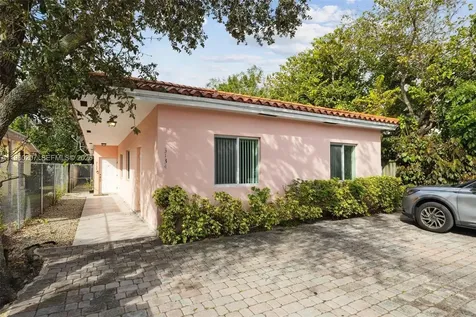3134 Hibiscus Street Miami FL 33133