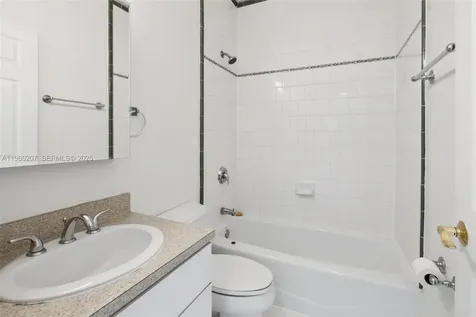 3134 Hibiscus Street Miami FL 33133