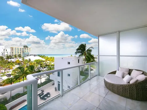 50 S Pointe Drive Miami Beach FL 33139