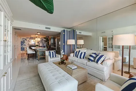 460 NE 28 Miami FL 33137