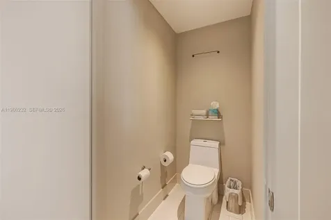 460 NE 28 Miami FL 33137