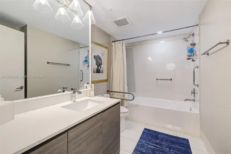 460 NE 28 Miami FL 33137