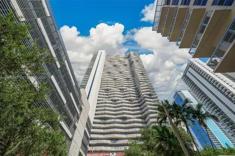 460 NE 28 Miami FL 33137