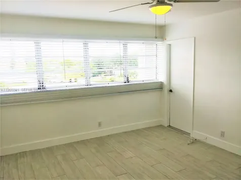 215 SE 3rd Avenue Hallandale Beach FL 33009