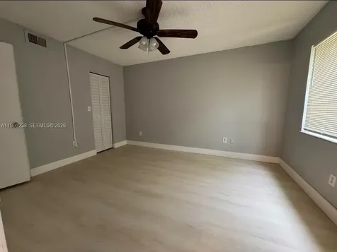 20810 NE 8th Court Miami FL 33179