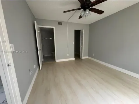 20810 NE 8th Court Miami FL 33179