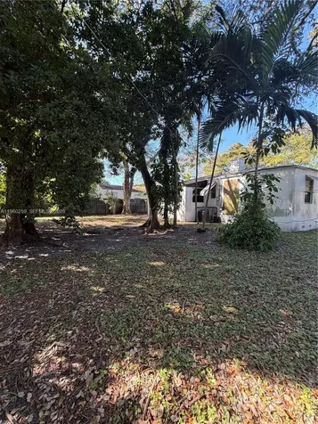 1070 NW 44th Street Miami FL 33127
