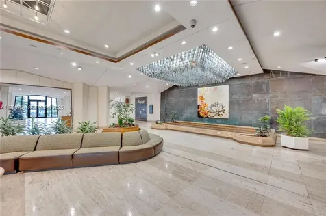 999 Brickell Bay Drive Miami FL 33131