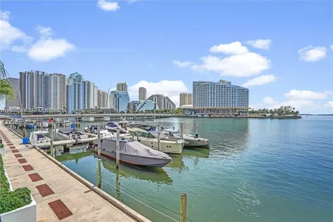 999 Brickell Bay Drive Miami FL 33131