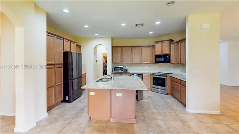 12922 SW 221st Street Miami FL 33170