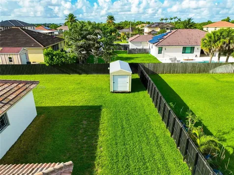 12922 SW 221st Street Miami FL 33170