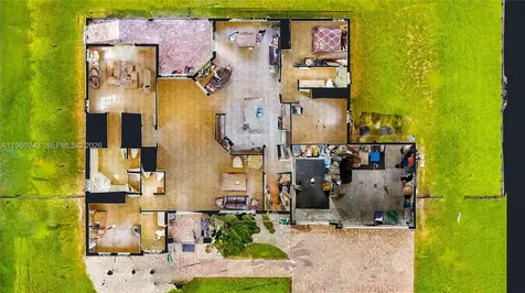 12922 SW 221st Street Miami FL 33170