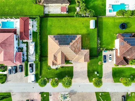 12922 SW 221st Street Miami FL 33170