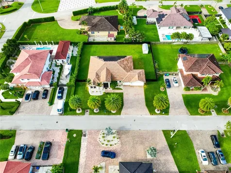 12922 SW 221st Street Miami FL 33170