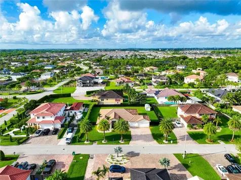 12922 SW 221st Street Miami FL 33170