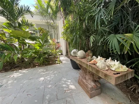 2485 Inagua Avenue Miami FL 33133