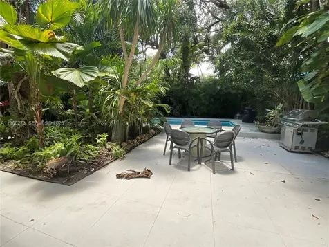 2485 Inagua Avenue Miami FL 33133