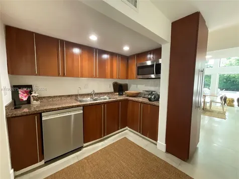 2485 Inagua Avenue Miami FL 33133