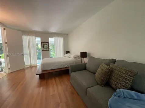 2485 Inagua Avenue Miami FL 33133