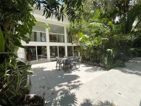 2485 Inagua Avenue Miami FL 33133